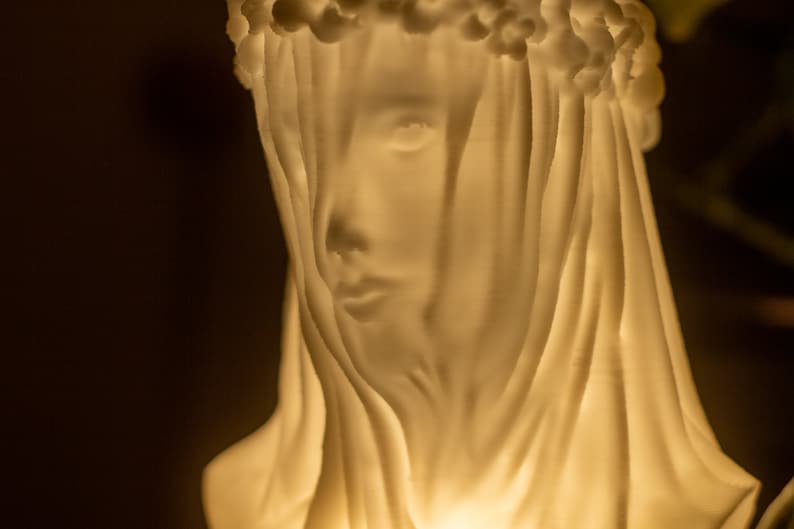 Veiled Lady Bust Lamp - Warm White - 3D Printed