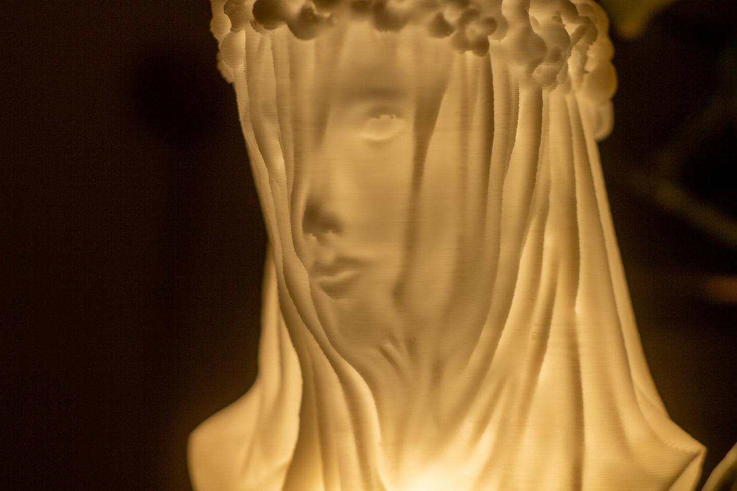 Veiled Lady Bust Lamp - Warm White - 3D Printed